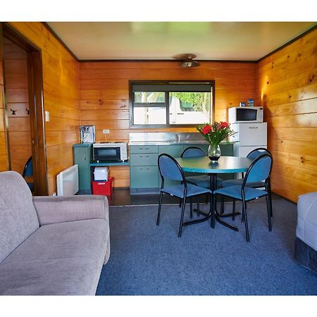 Greymouth Seaside Top 10 Holiday Park Экстерьер фото