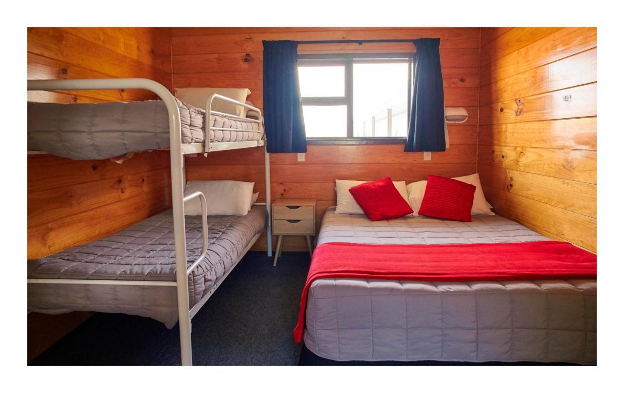Greymouth Seaside Top 10 Holiday Park Экстерьер фото
