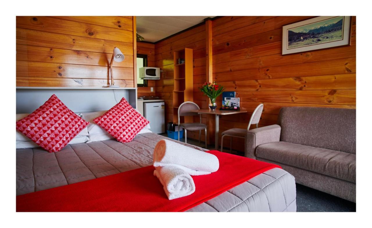 Greymouth Seaside Top 10 Holiday Park Экстерьер фото