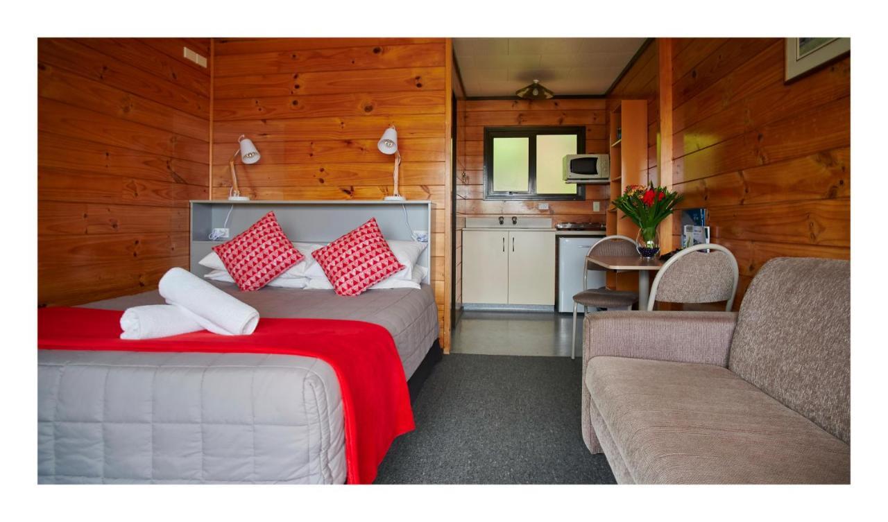 Greymouth Seaside Top 10 Holiday Park Экстерьер фото