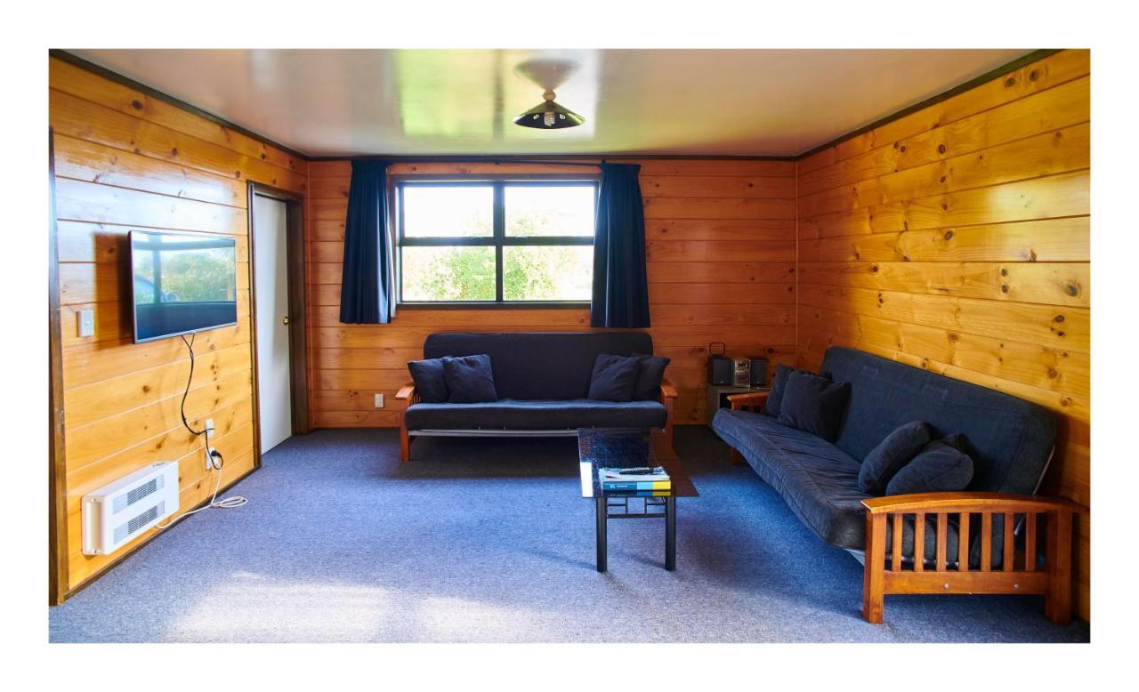 Greymouth Seaside Top 10 Holiday Park Экстерьер фото