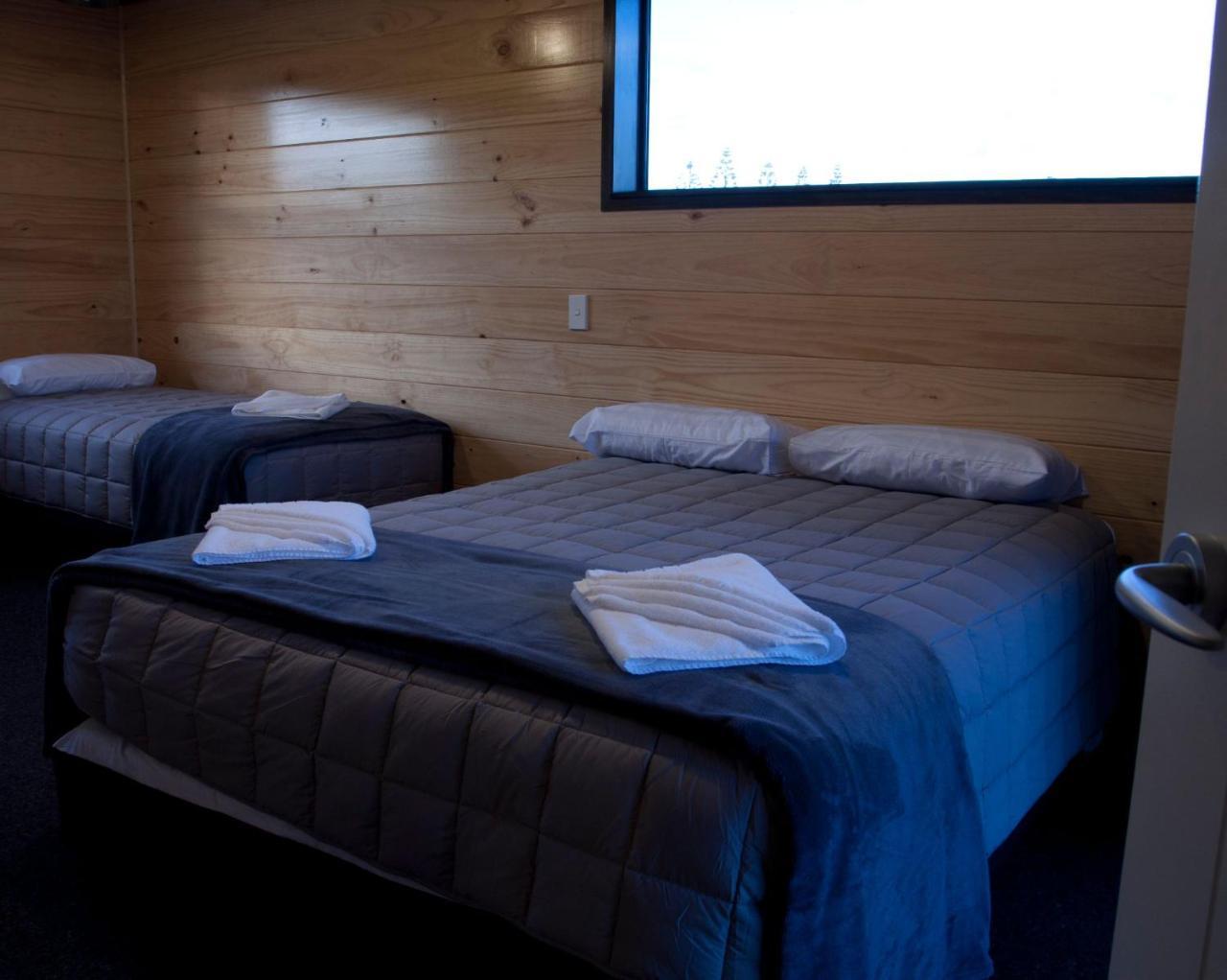 Greymouth Seaside Top 10 Holiday Park Номер фото